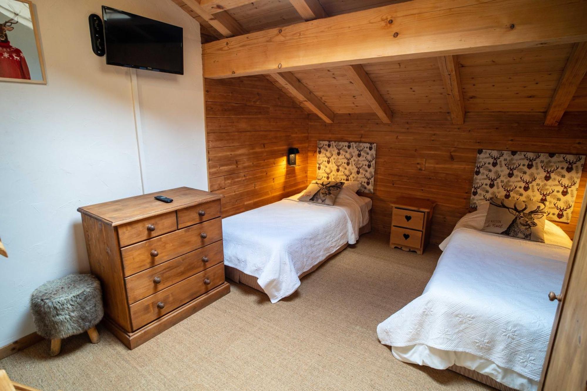 Savoya Lodges Chatel Bagian luar foto
